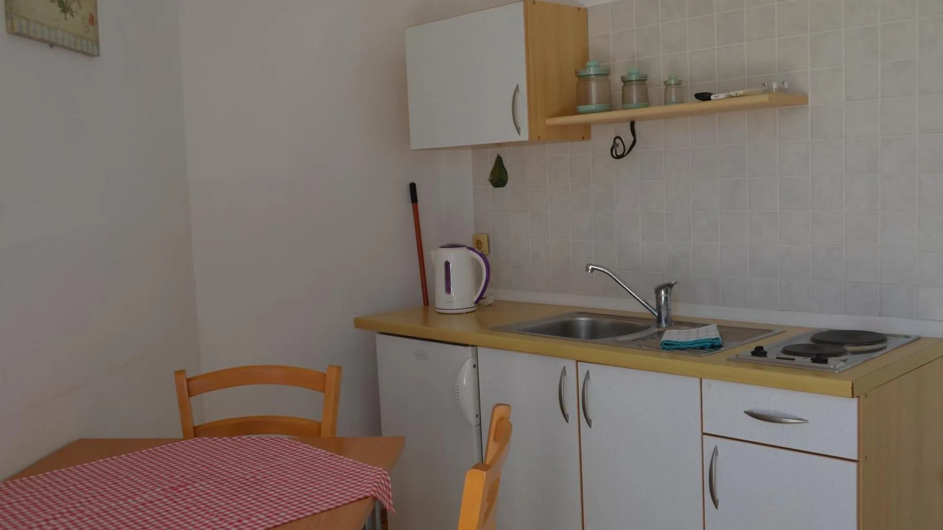 Apartments Leticia I Baška Chorvatsko