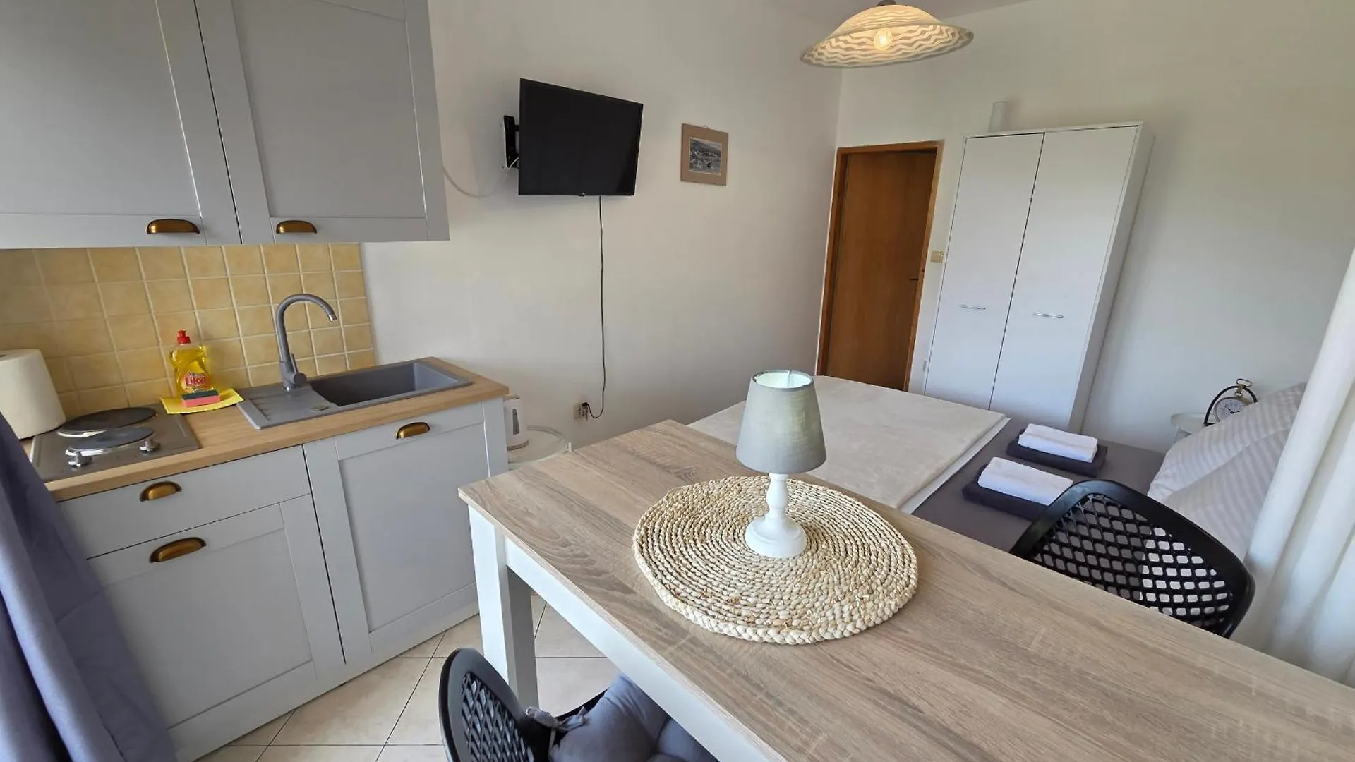 Apartments Leticia I Baška Chorvatsko